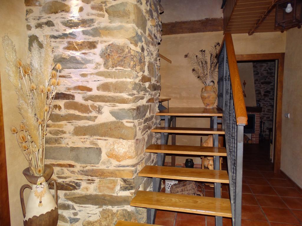 Casa Abuela ★★★ Guest House Grisuela Bagian luar foto